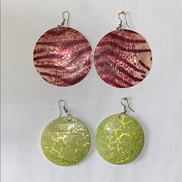 Assorted hoop earrings - Picture 2 of 2